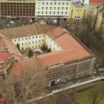 Castelul Huniade, în plin proces de restaurare după 20 de ani de degradare. Simonis: „Am găsit de to...