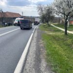 Accident la Coșava: o bătrână de 72 de ani, lovită de o mașină