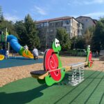 Municipalitatea a finalizat modernizarea locului de joacă de pe strada Orșova
