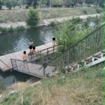 Consumul de alcool, deșeuri aruncate în apă, scăldatul și parcările neregulamentare – principalele p...